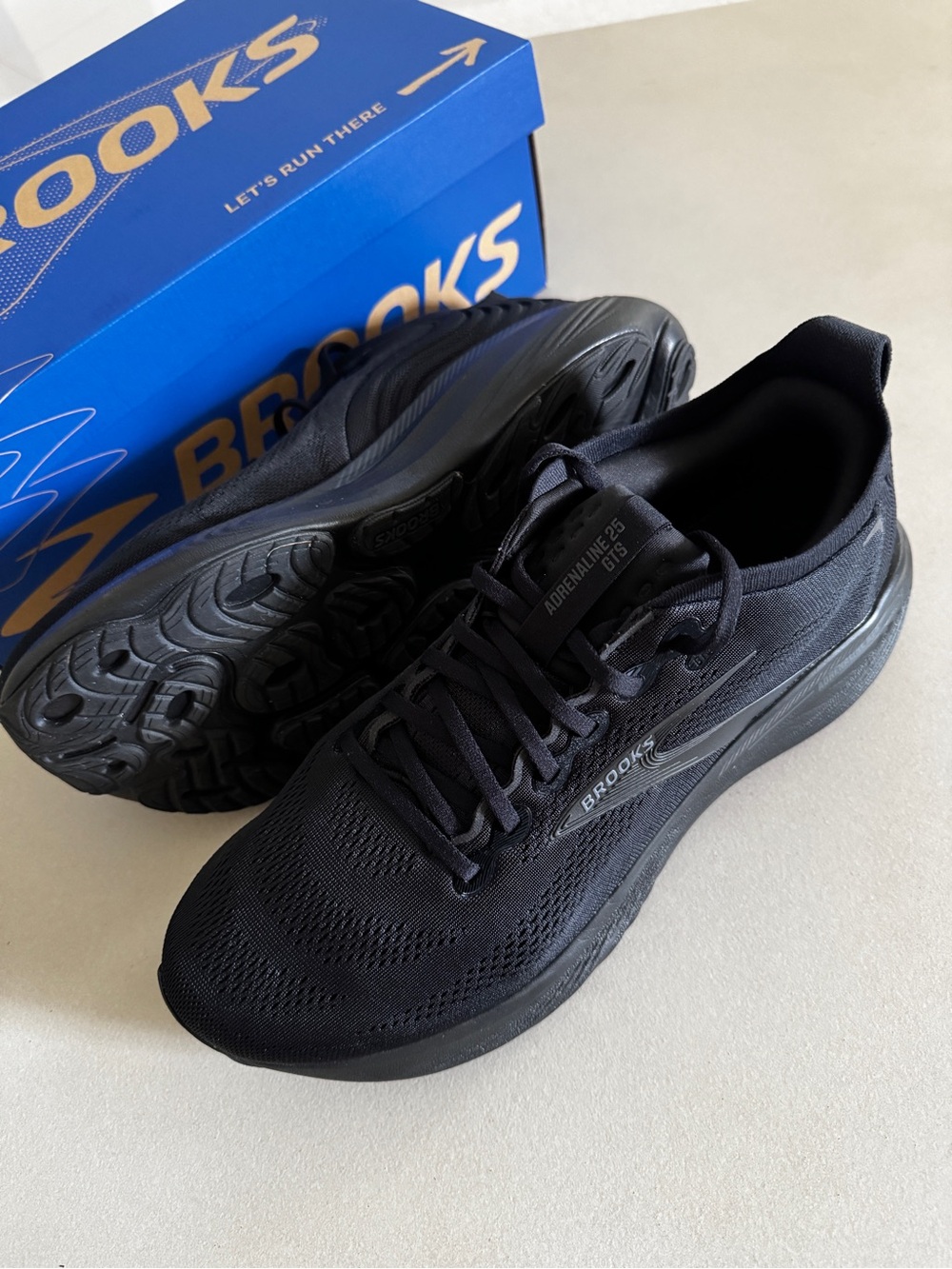 Brooks Men's Adrenaline GTS 25 Running Shoes - Black